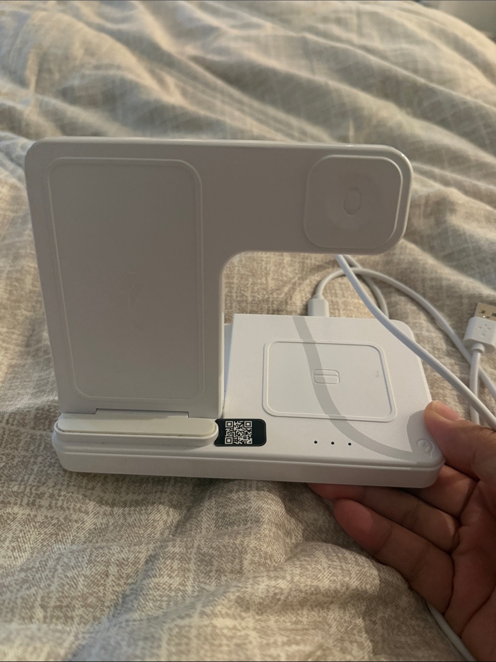 White 3-in-1 Wireless Charging Stand - Multi-Device Charger